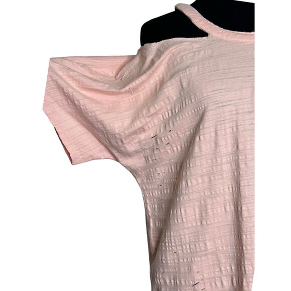 Honey Punch melon pink cut out distressed top size small - Picture 9 of 12
